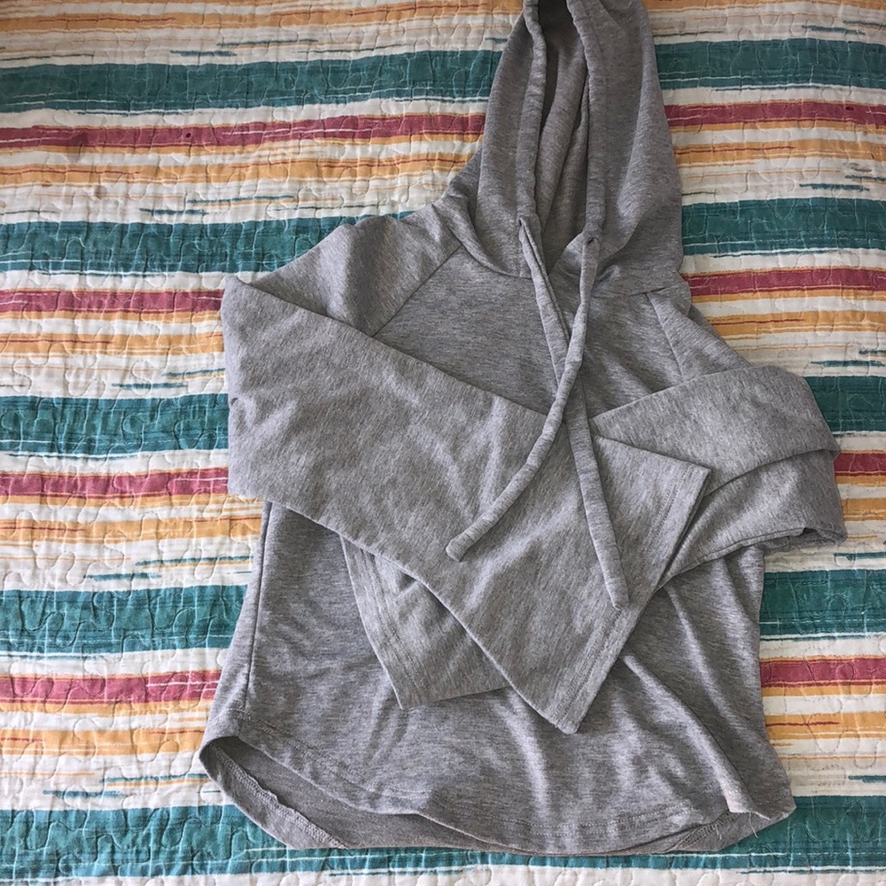 Grey sweater wide sleeve